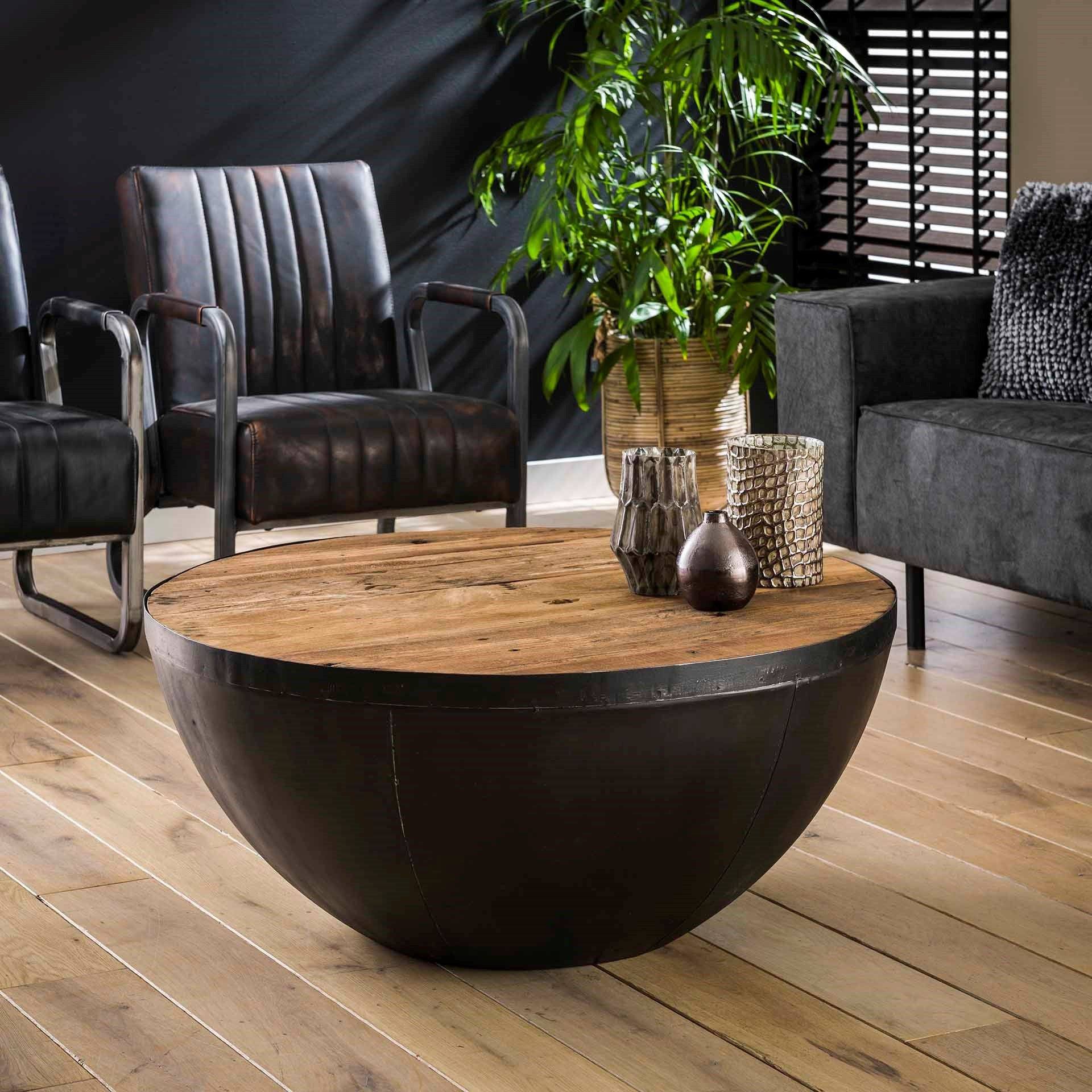 Vera mesa de centro redonda de madera y metal